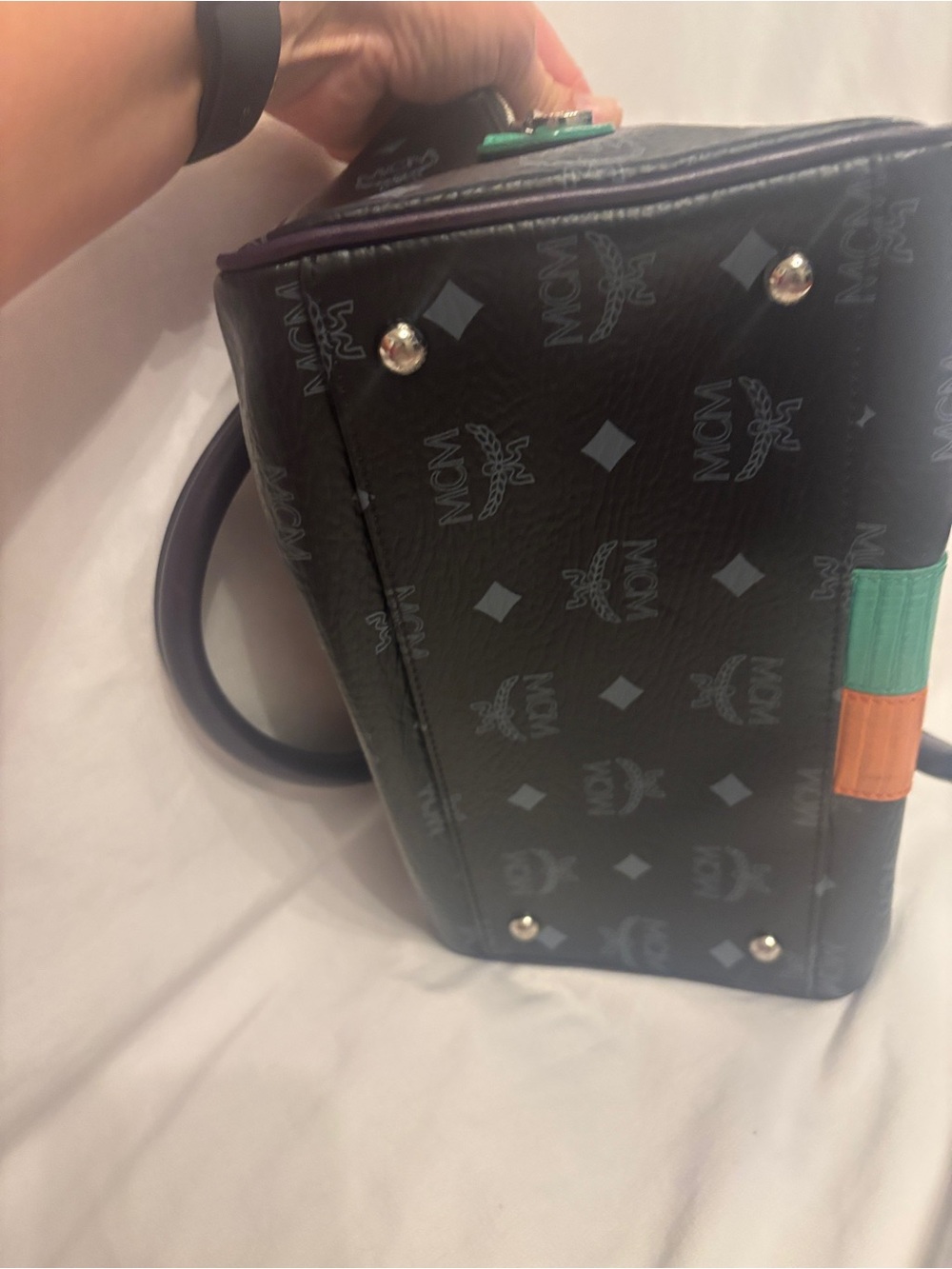 MCM limited edition princess lion black  Leather Top-Handle Bag - Picture 8 of 17